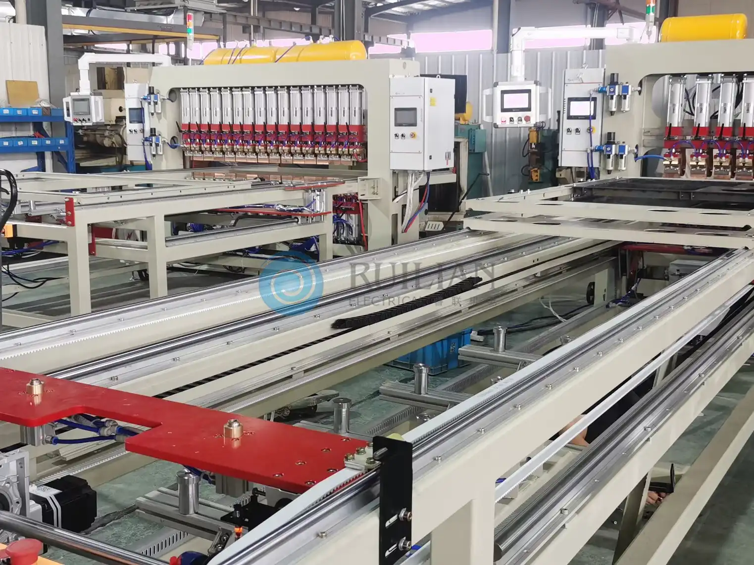 product-1-1 product-1-1