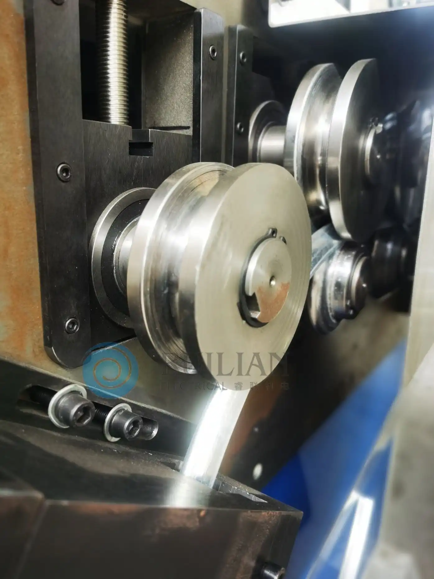 product-1-1 product-1-1